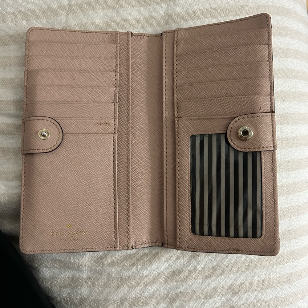 Kate Spade wallet - Picture 2 of 5